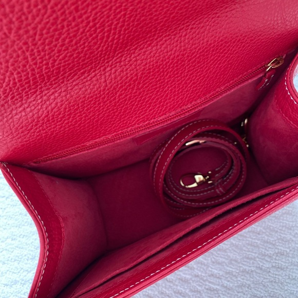 Buti genuine leather purse, made in Italy, retails for over $550 CAD - Picture 3 of 7